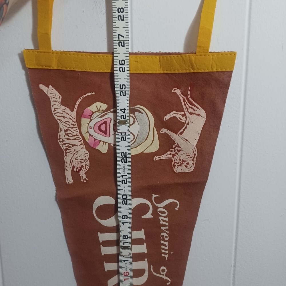 Shrine Circus Pendent - Picture 4 of 6